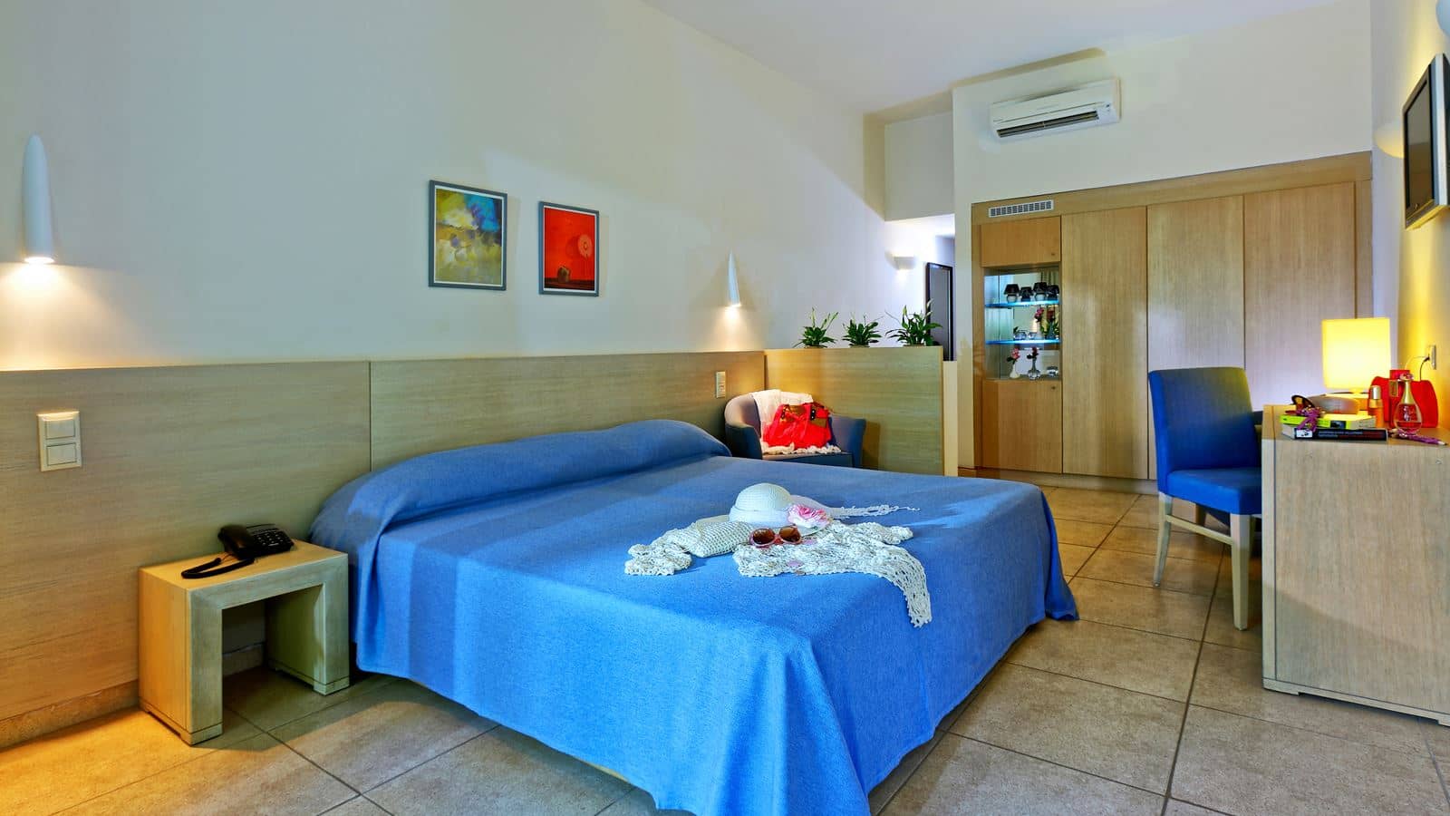 rooms-economy-room
