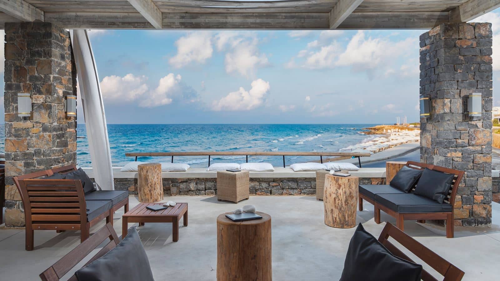 bars-the-yachting-bar