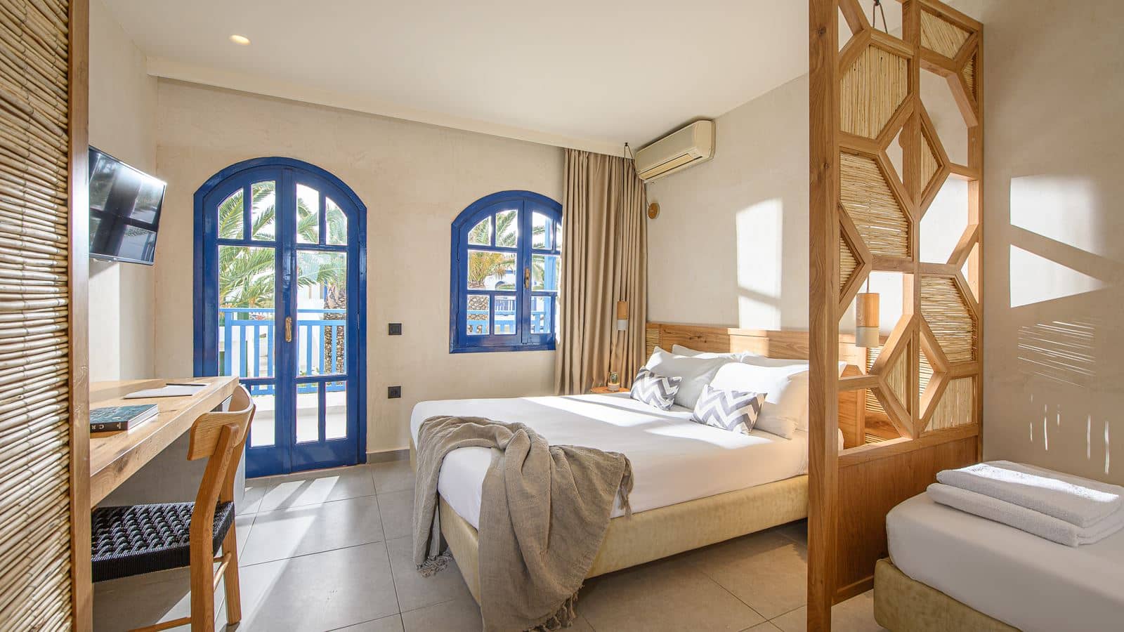 rooms-double-room-standard-garden-view