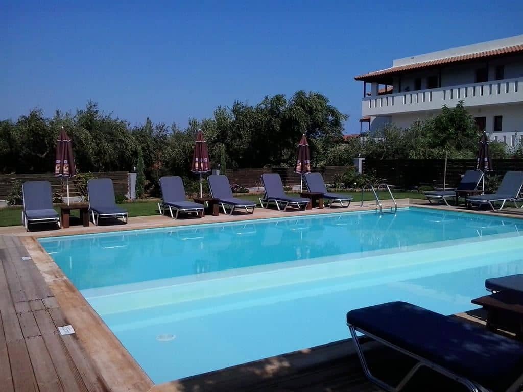 pools-outdoor-pool