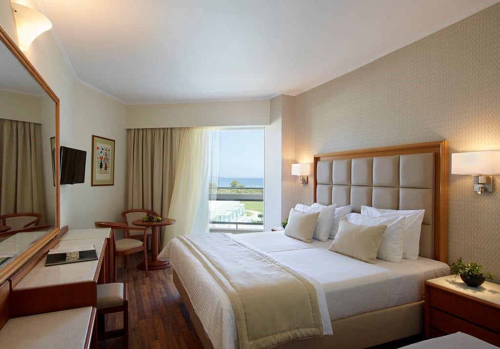 rooms-room-single-use-side-sea-view-balcony