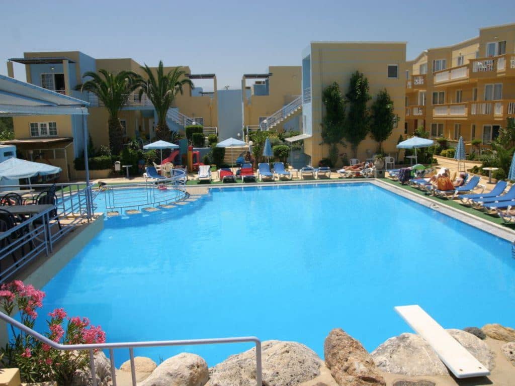 pools-outdoor-pool