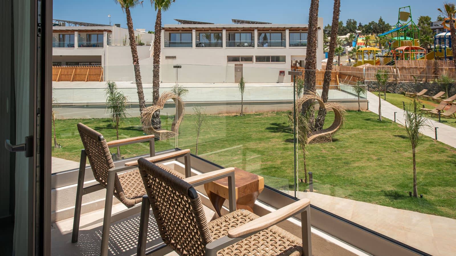 rooms-premium-family-suite