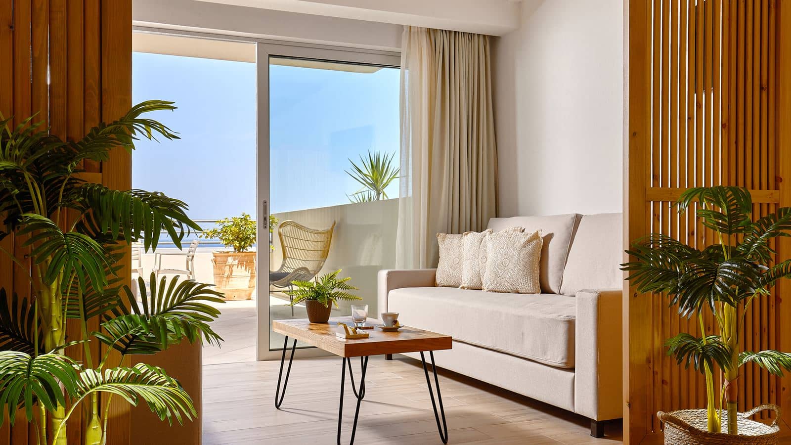 rooms-family-superior-sea-view