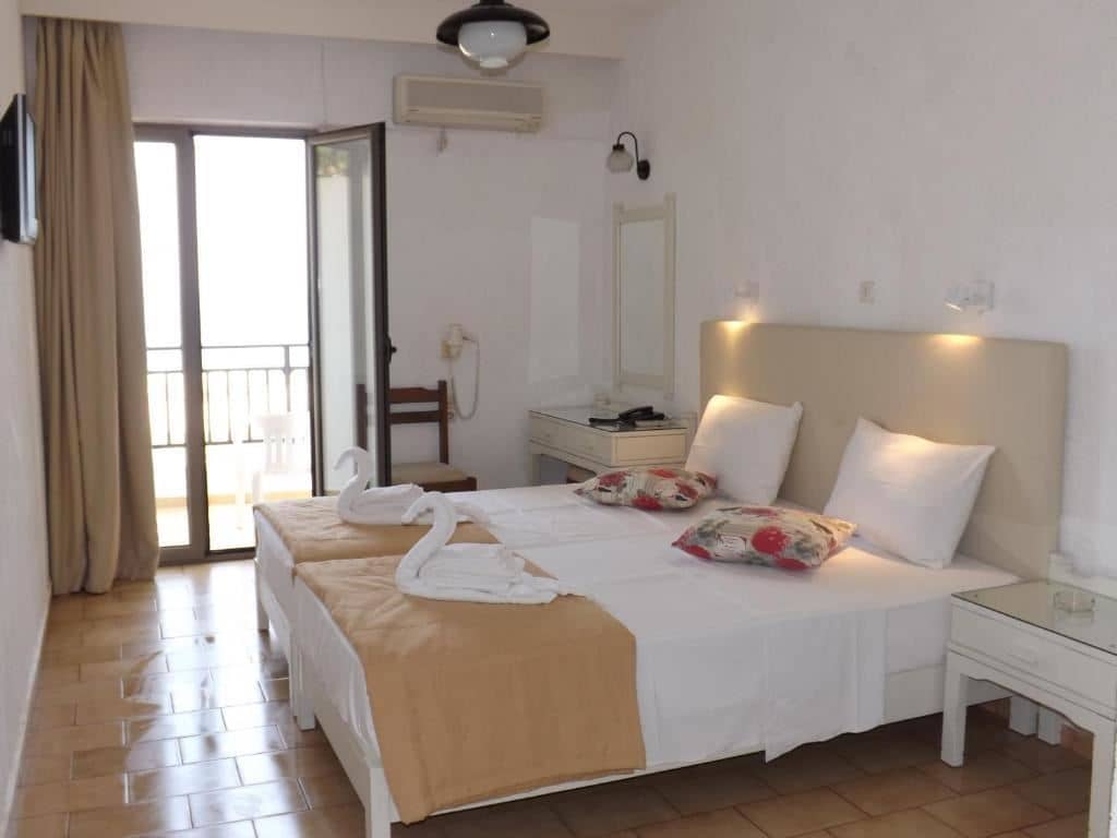 rooms-double-room