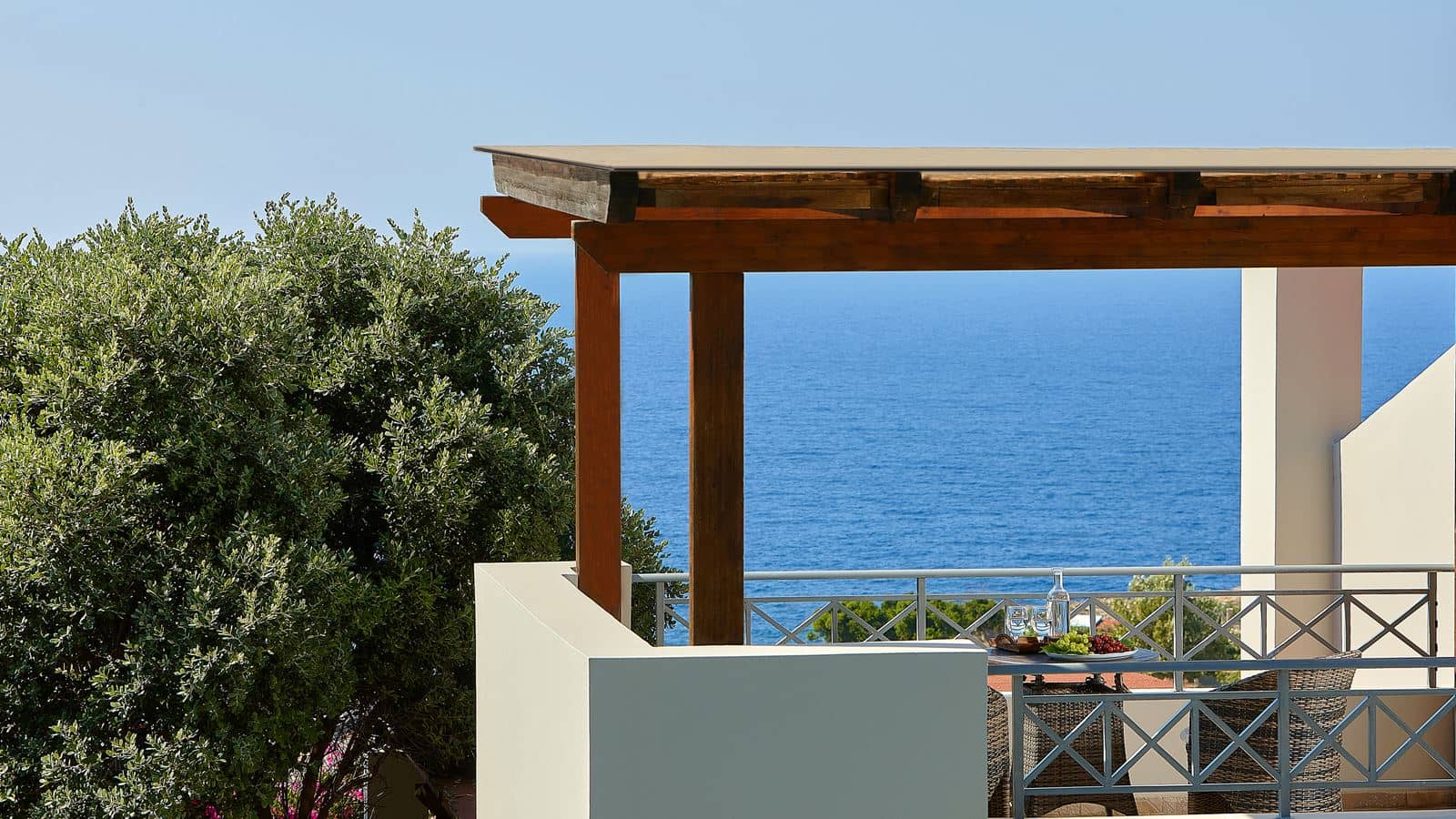 rooms-okeanides-luxury-villas