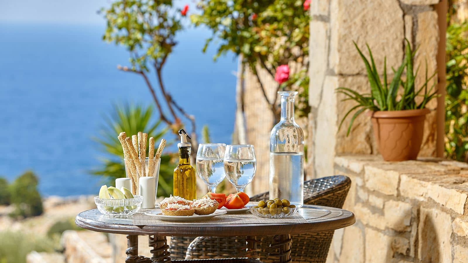 rooms-okeanides-luxury-villas