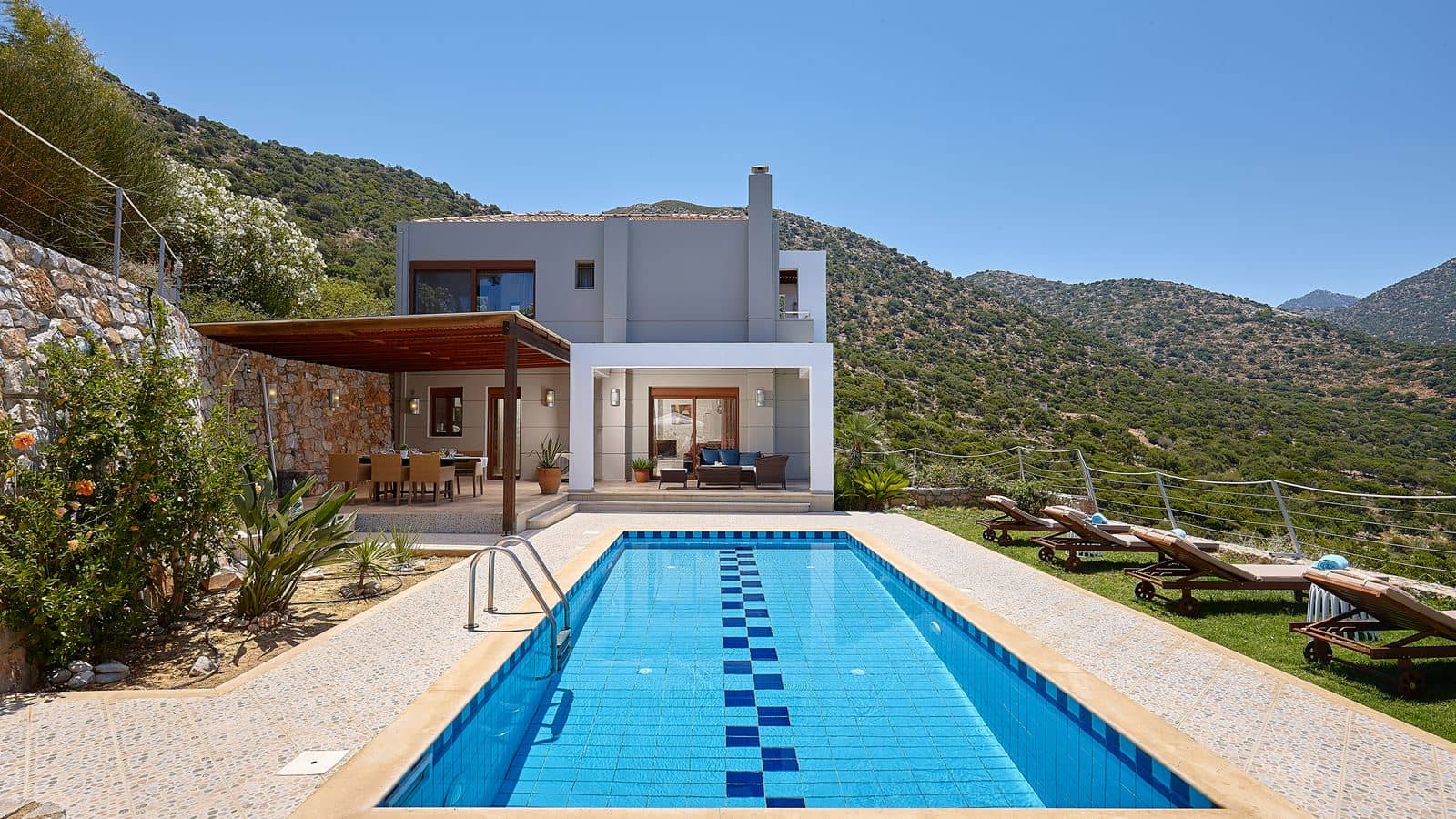 rooms-okeanides-luxury-villas
