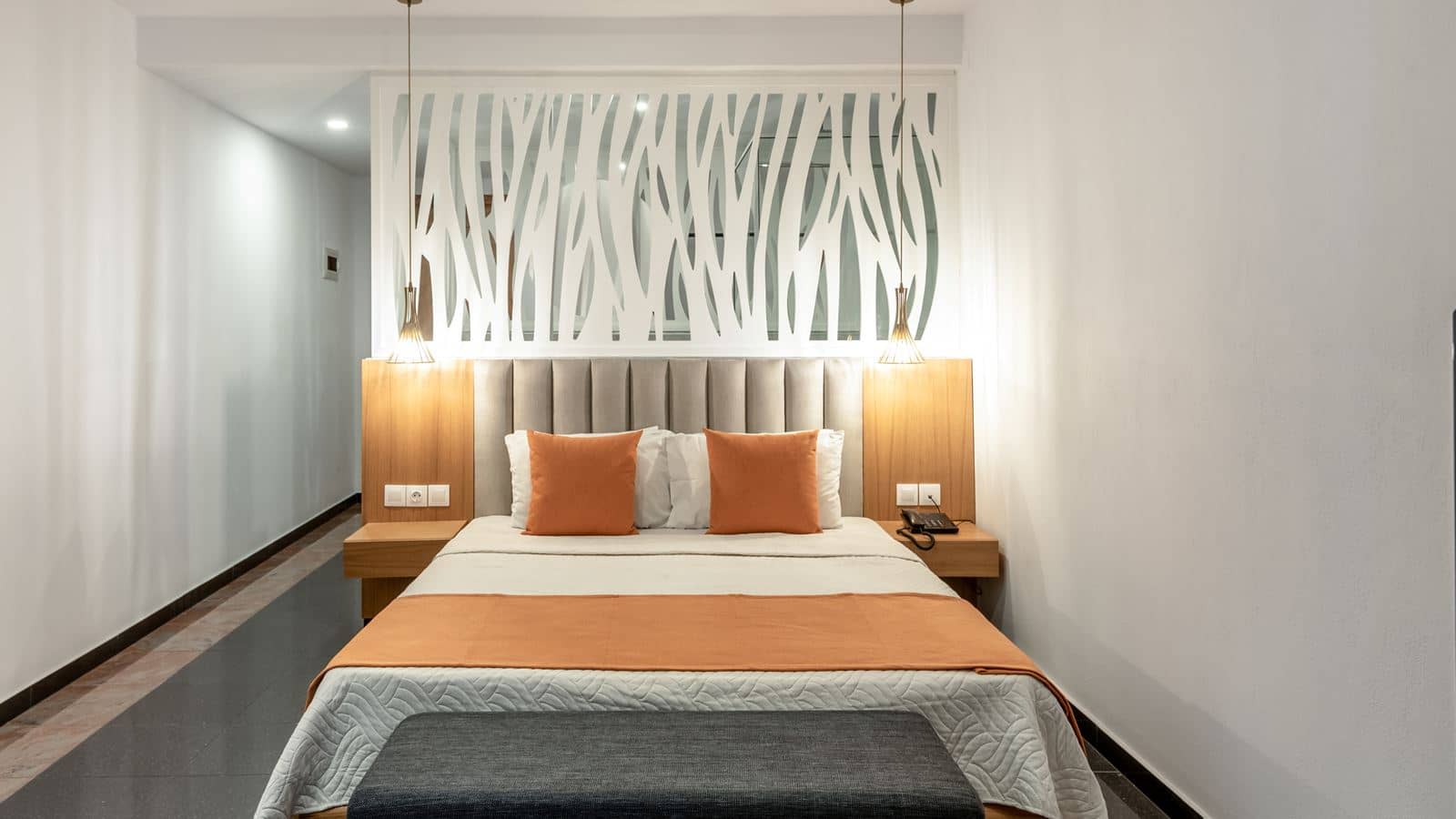 rooms-executive-suite