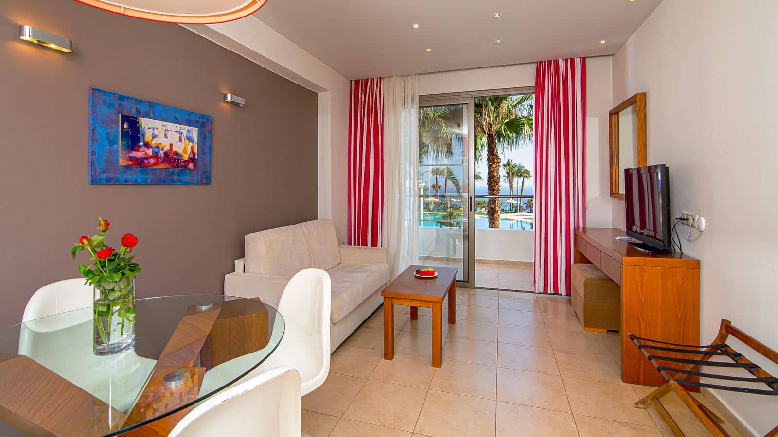 rooms-deluxe-suite-sea-view