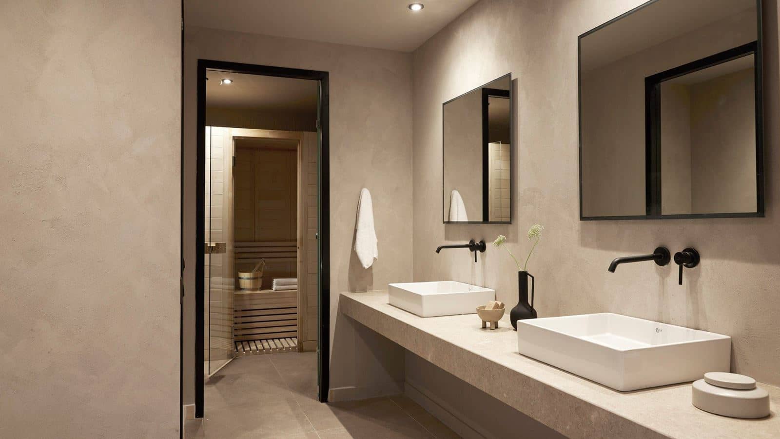 rooms-helea-suite-sea-view-with-private-sauna