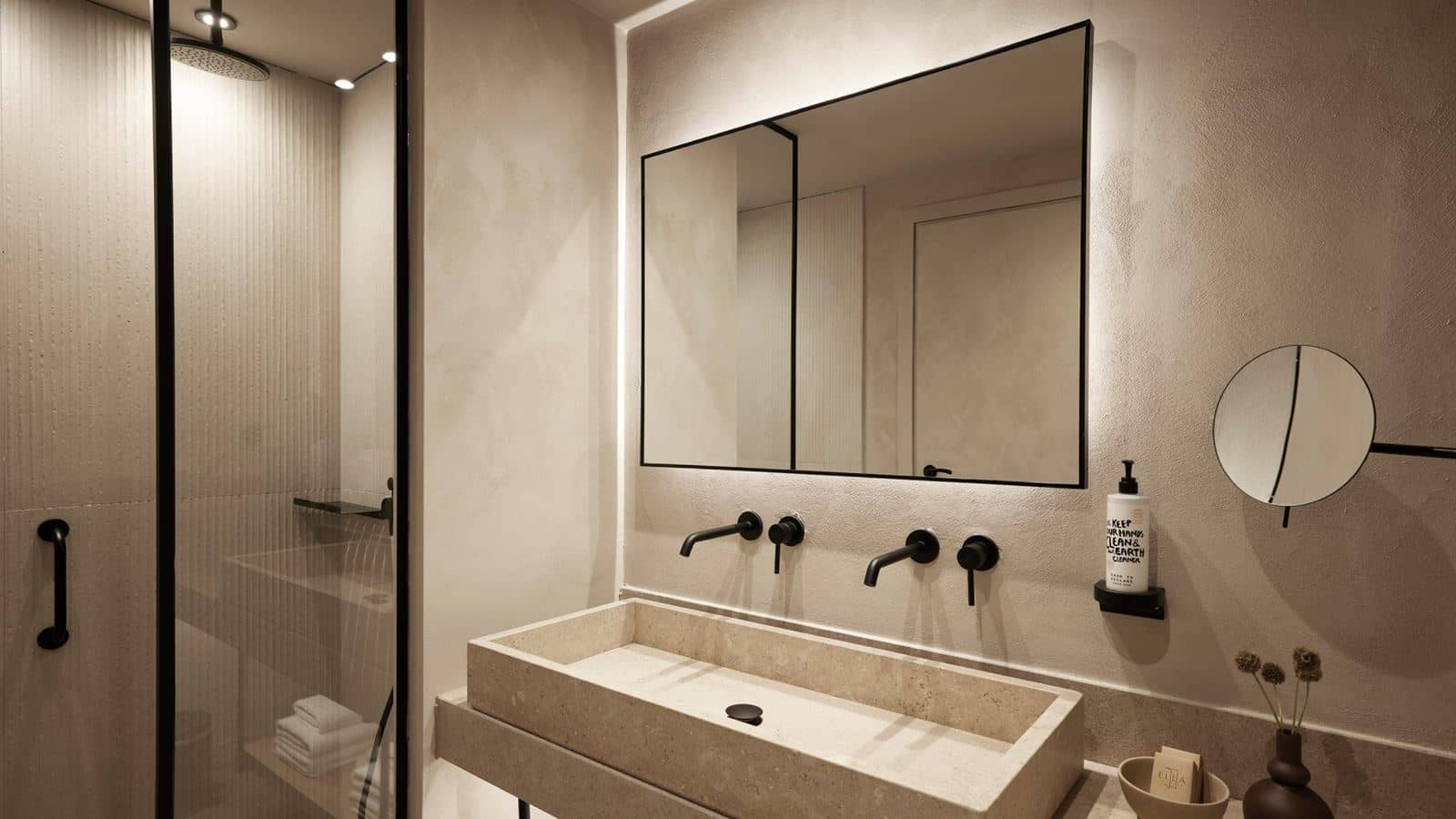 rooms-open-plan-suite-sea-view