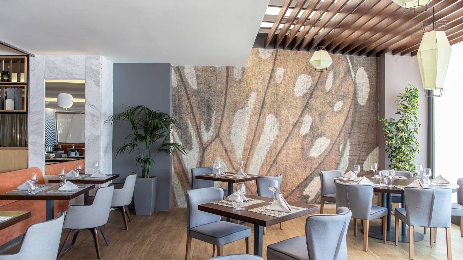 restaurants-flavours-of-eden-main-buffet-restaurant