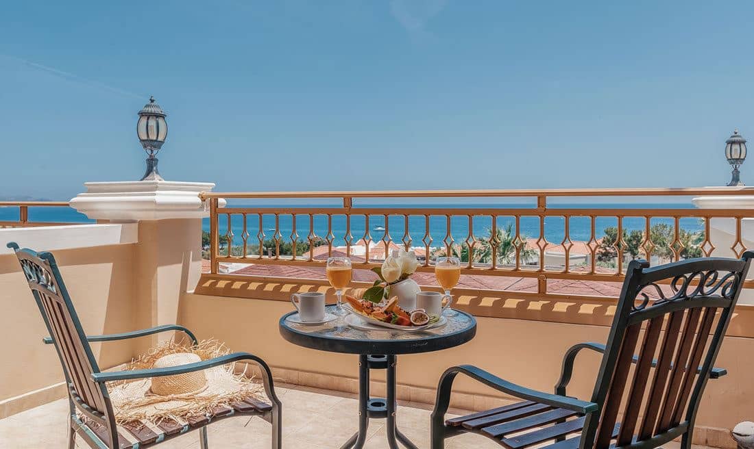 rooms-superior-double-sv-with-balcony-or-terrace