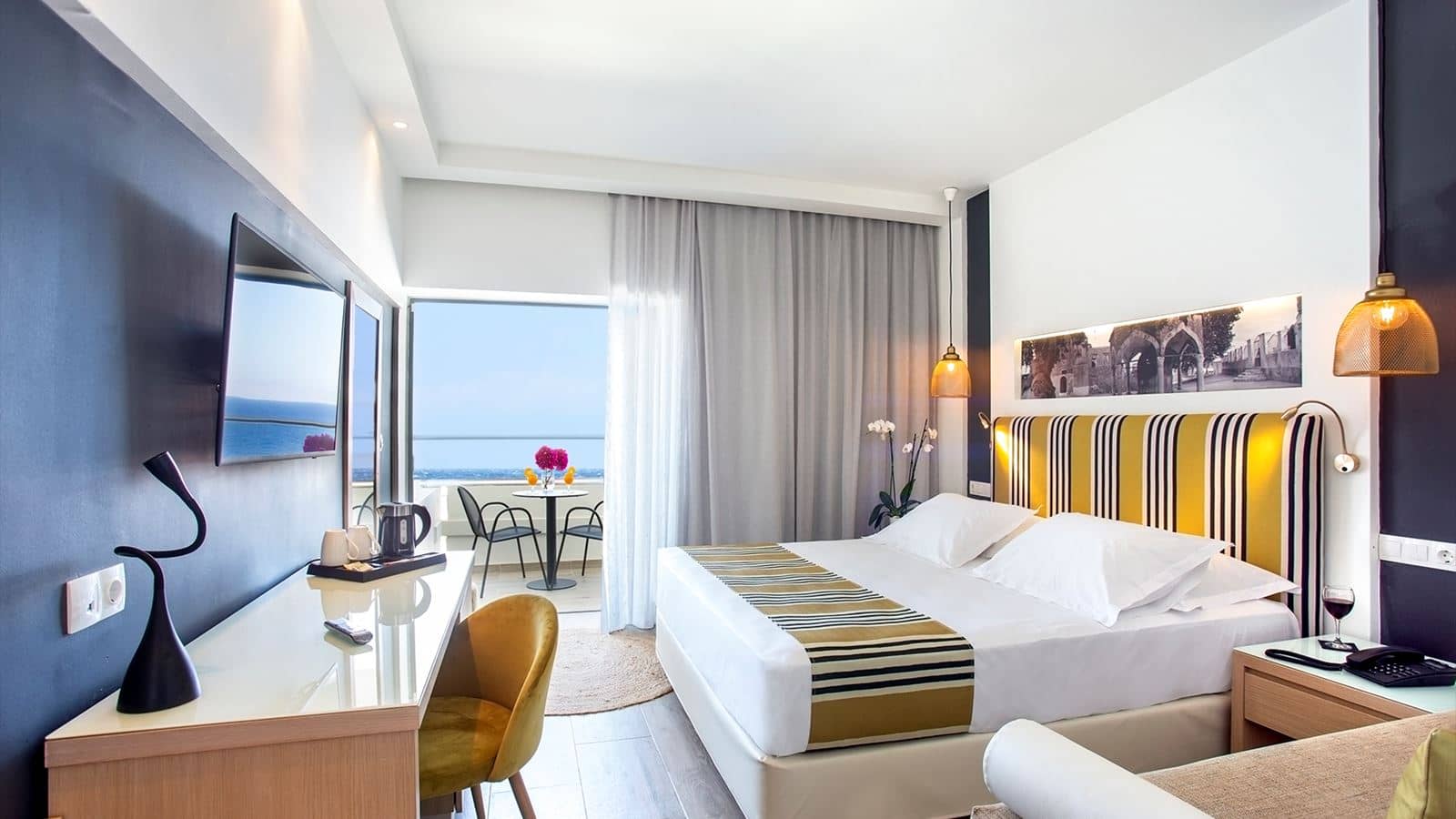 rooms-room-double-sea-view-balcony