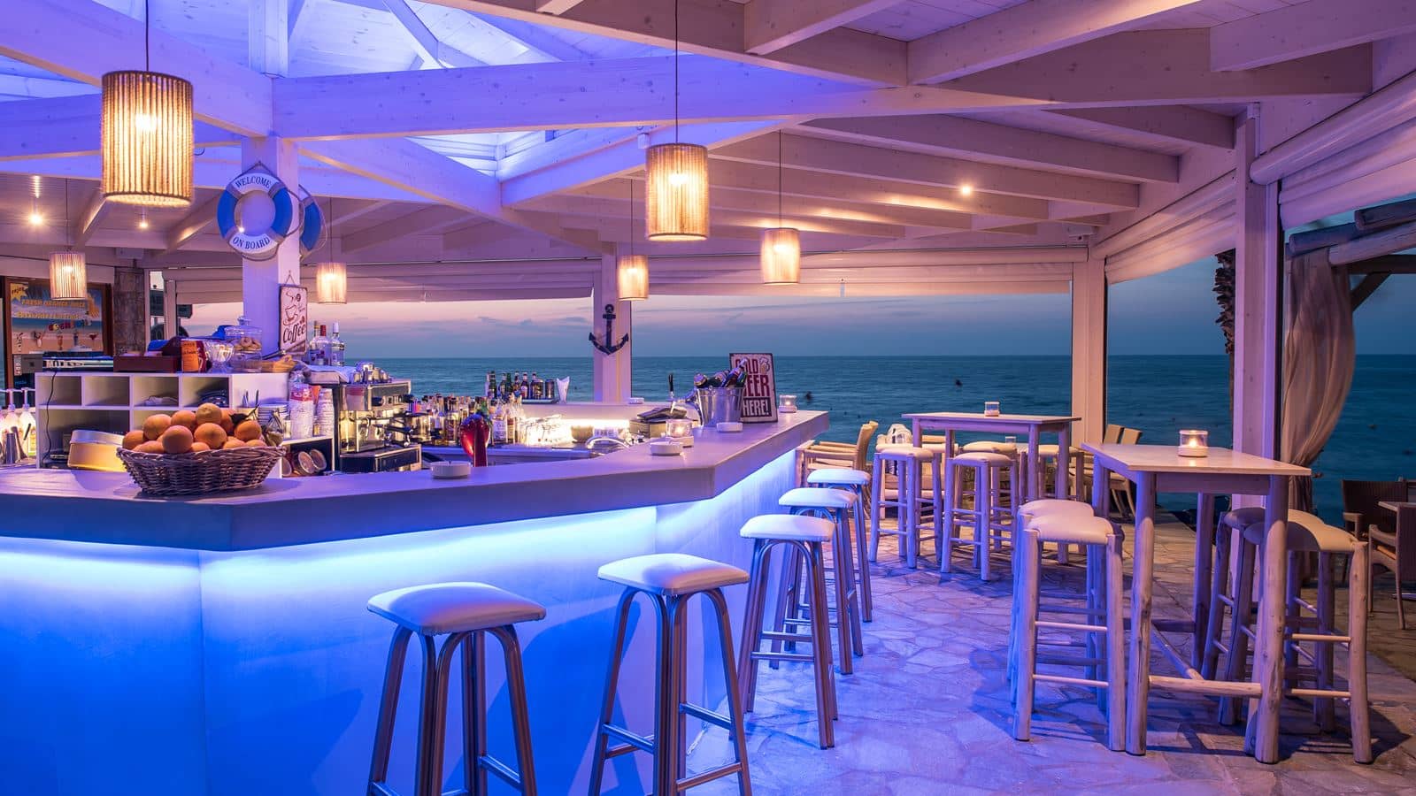 bars-bar-aeolos