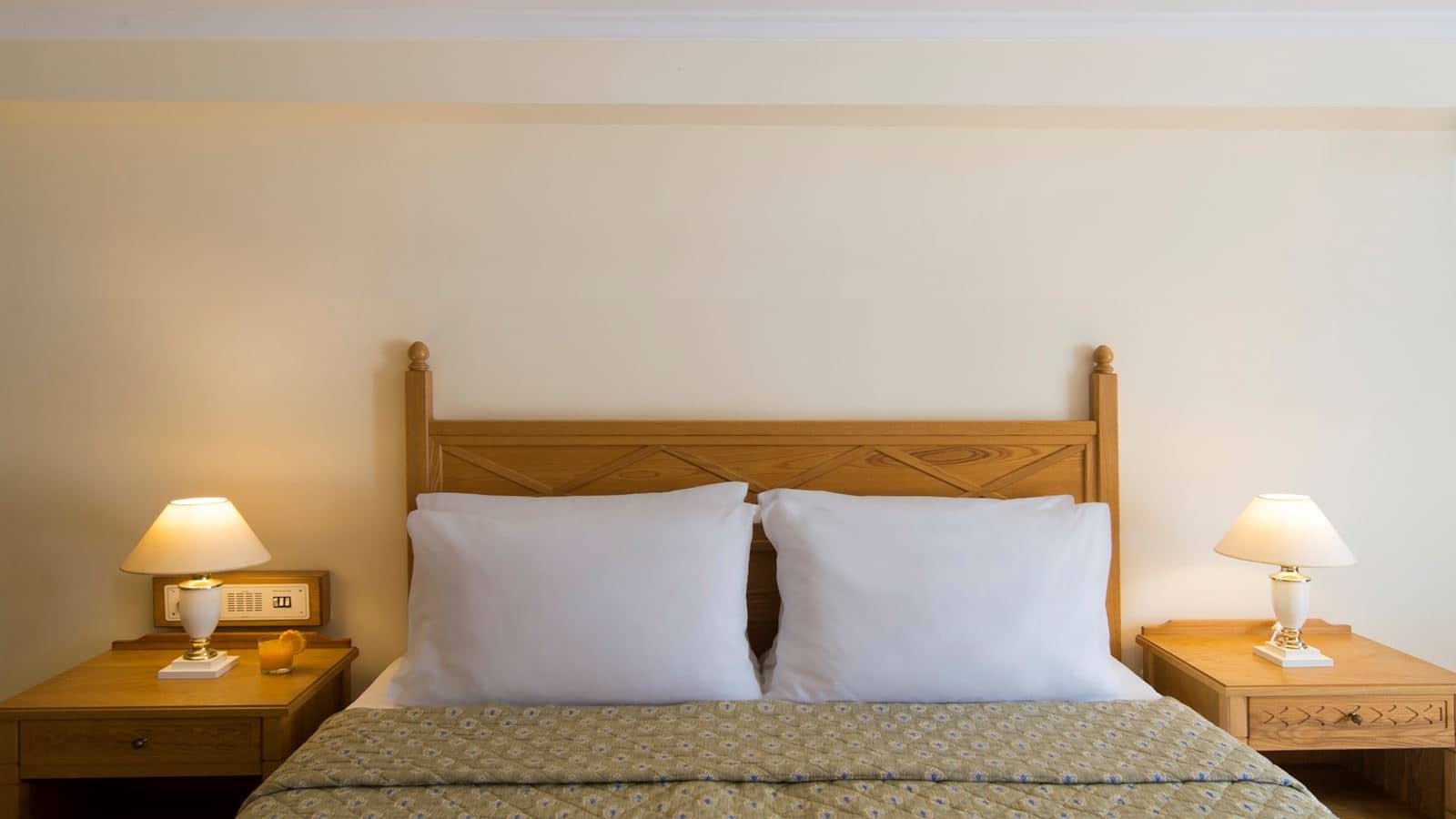 rooms-standard-twin