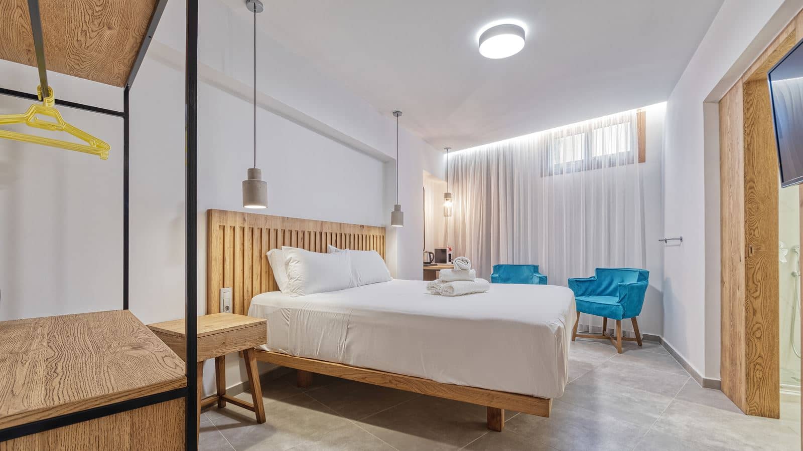 rooms-room-classic-double-bcd-building-basement