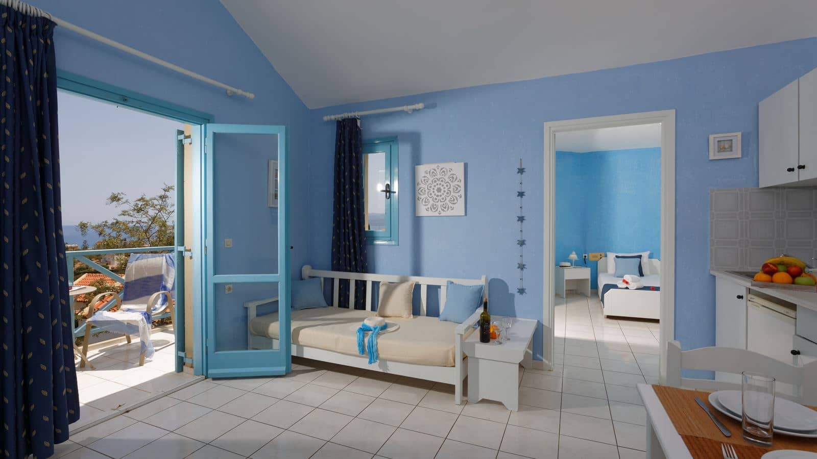 rooms-prenium-apartment-balcony-or-terrace