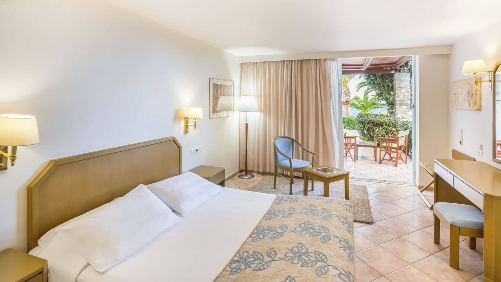 rooms-bungalow-waterfront