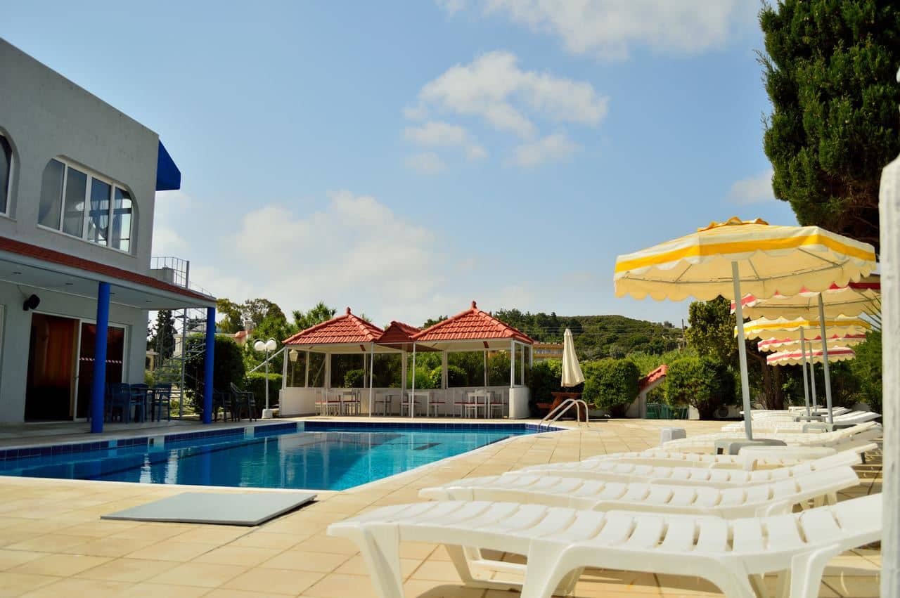 pools-outdoor-pool