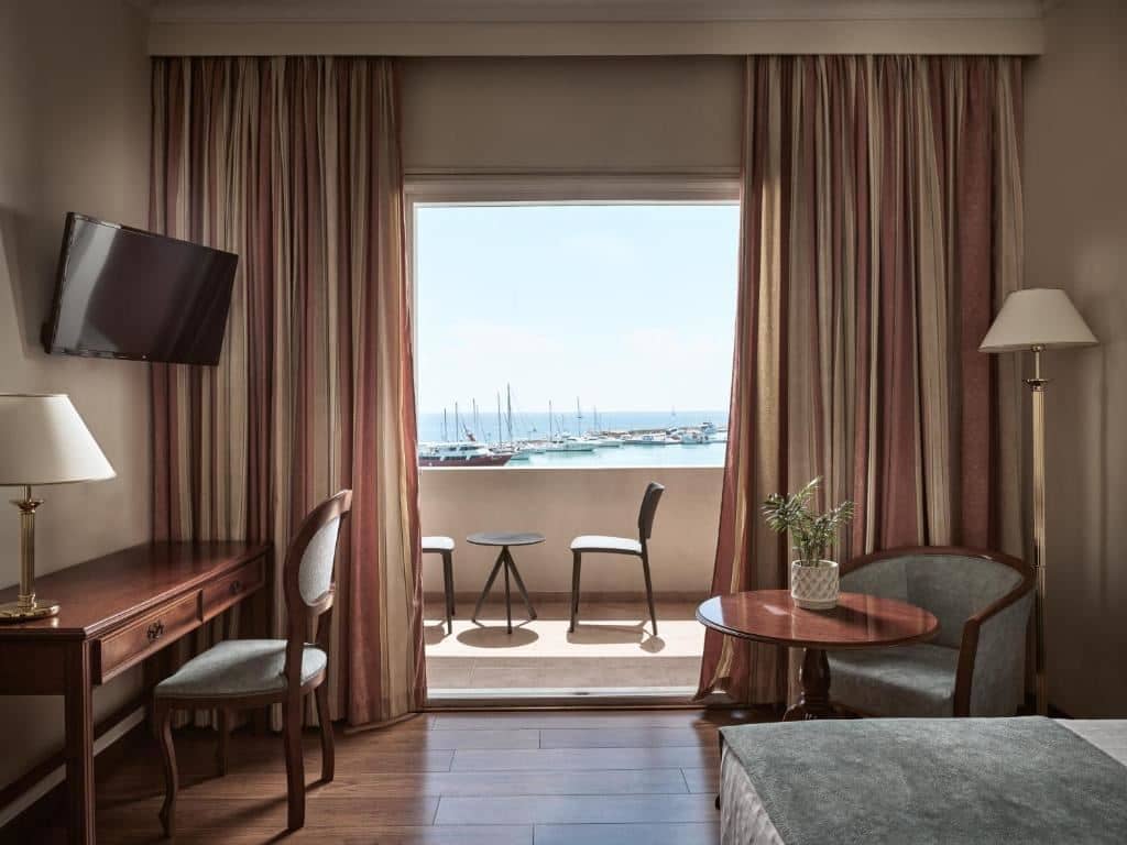 rooms-superior-room-for-single-use-sea-view-with-veranda