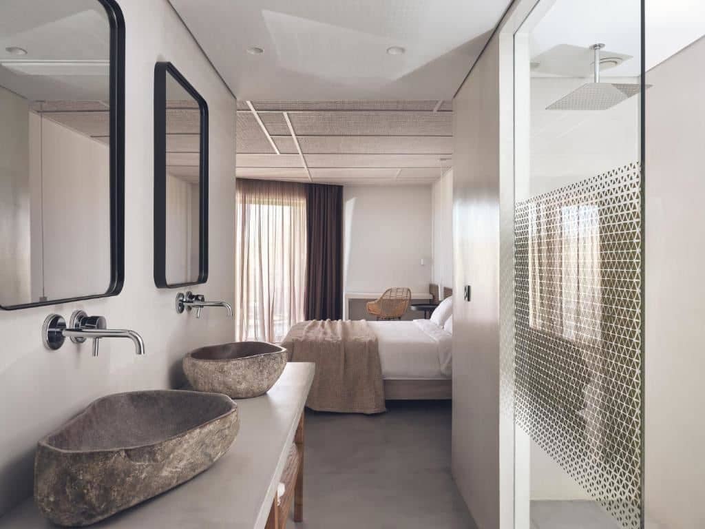 rooms-deluxe-suite