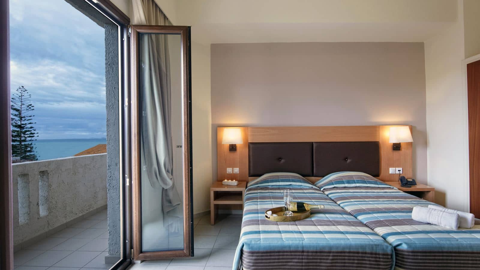 rooms-double-room