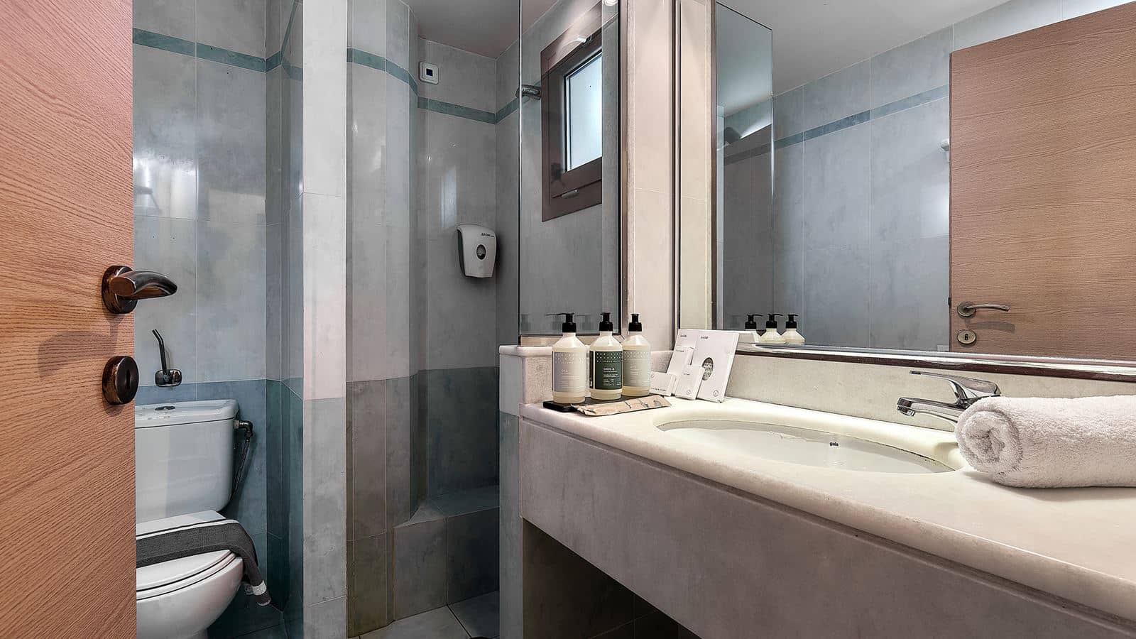 rooms-double-plus-room