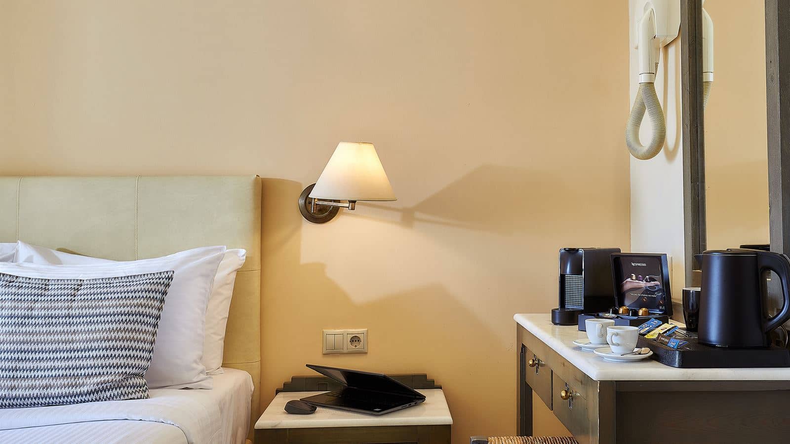 rooms-double-plus-room