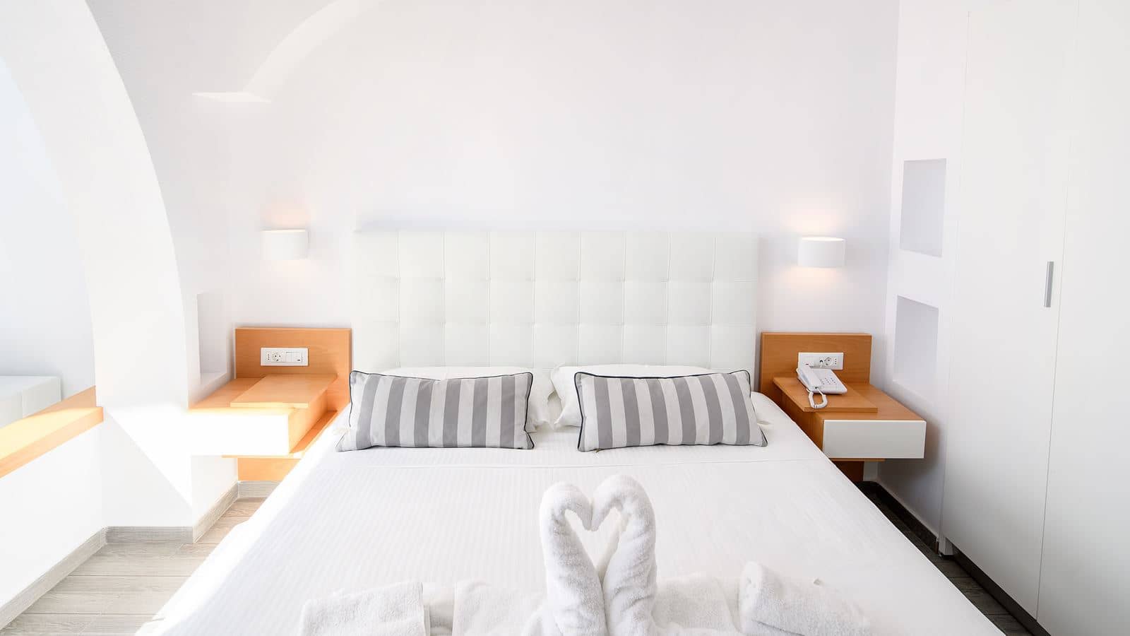 rooms-de-luxe-suite-maisonette
