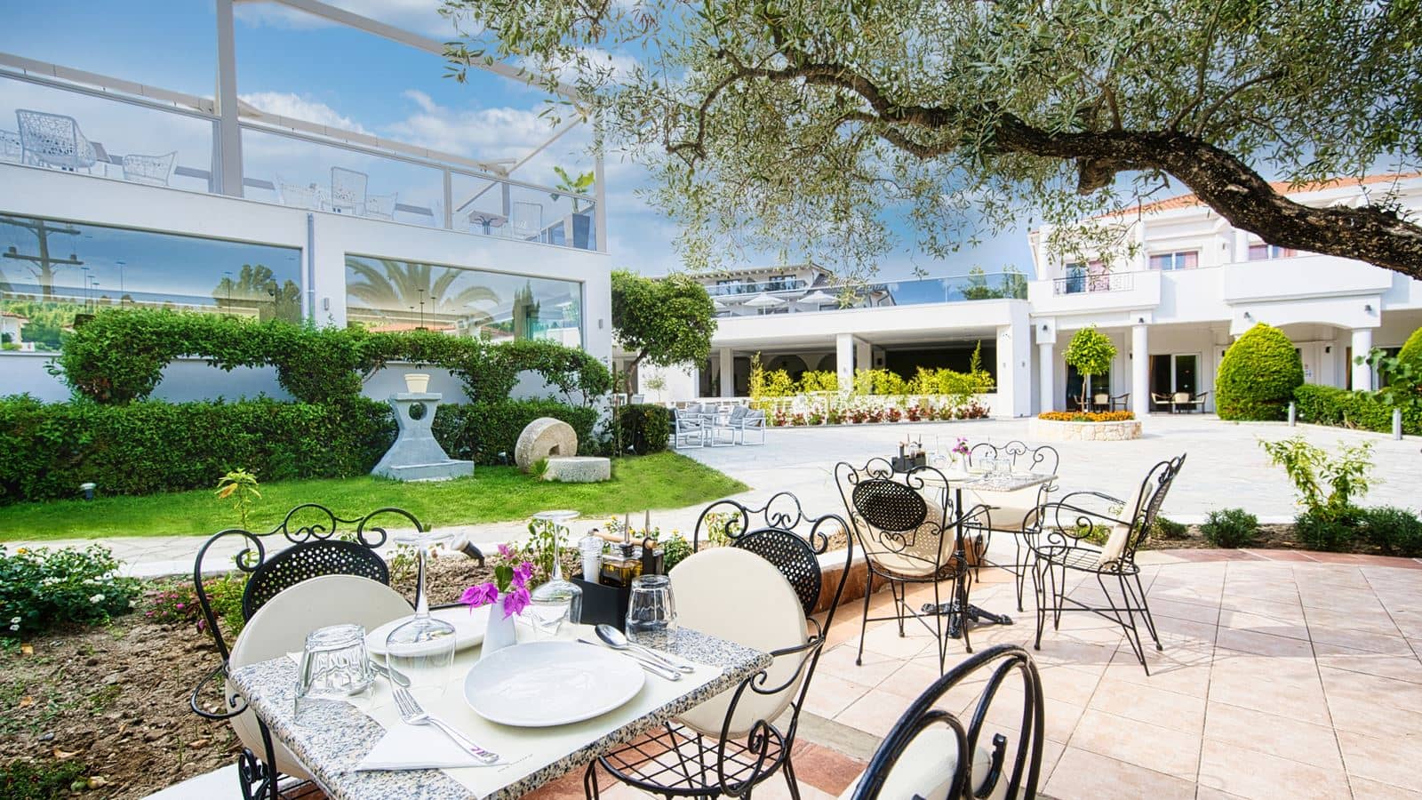 restaurants-restaurants