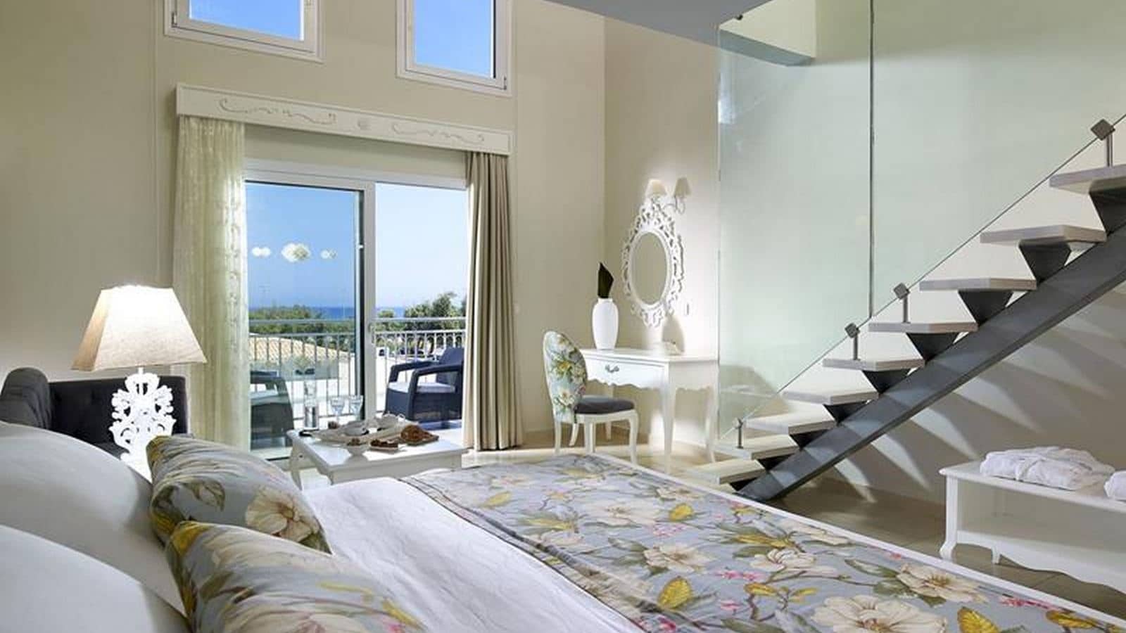 rooms-maisonette-pool-or-sea-view