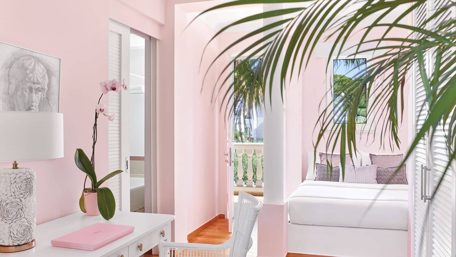 rooms-luxury-guestroom-sea-view