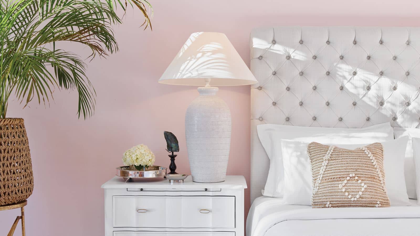 rooms-junior-family-guestroom-sea-view