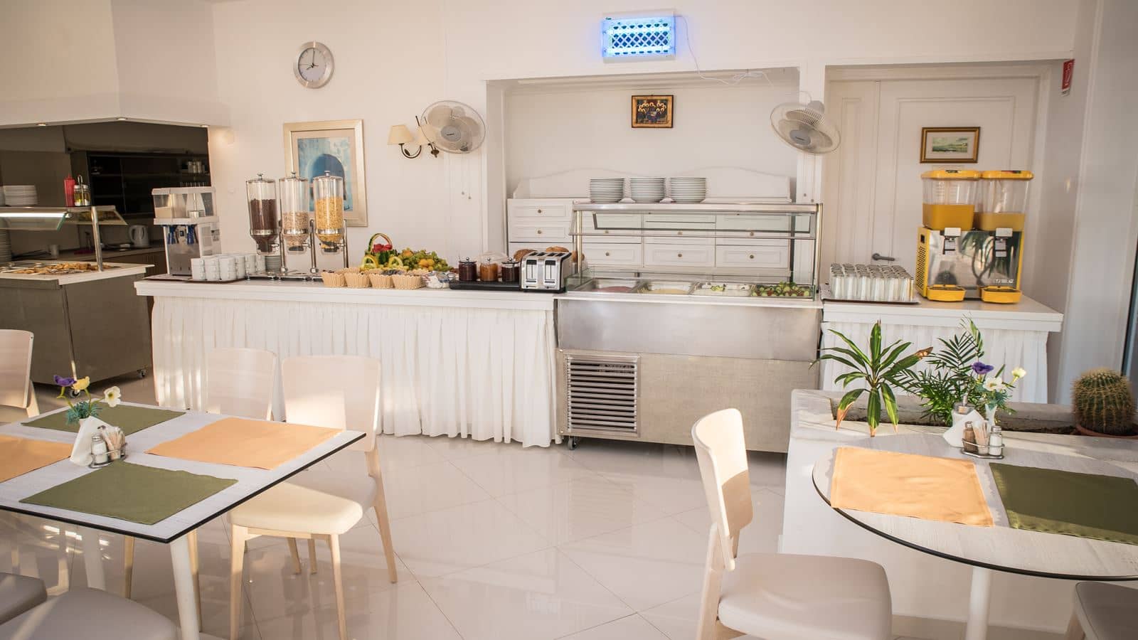 restaurants-main-restaurant
