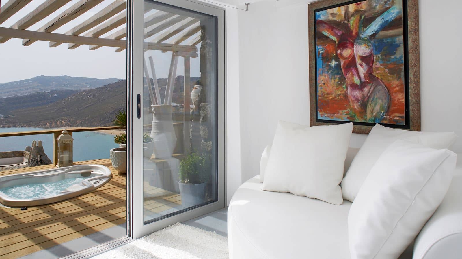 rooms-junior-suite-with-sea-view-and-outdoor-jetted-tub