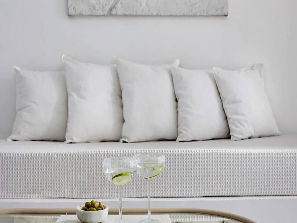 rooms-island-bungalow-side-seav-iew