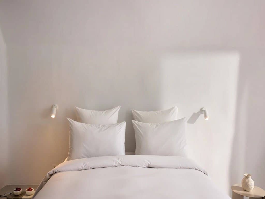 rooms-waterfront-bungalow