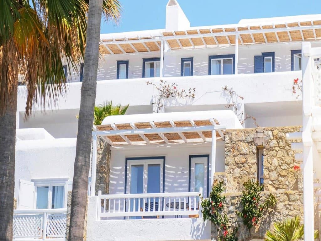 rooms-waterfront-bungalow