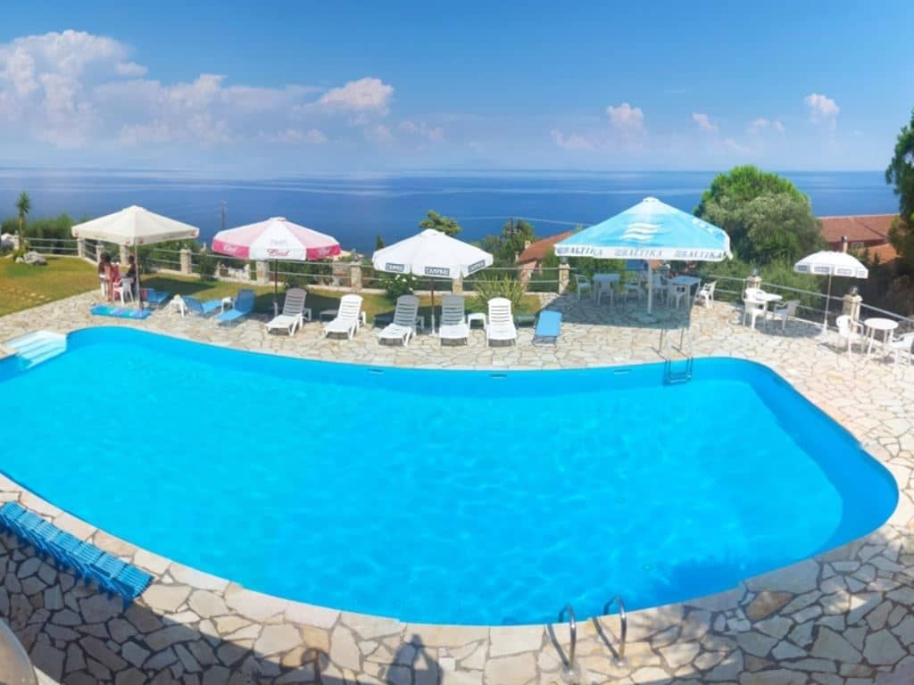 pools-outdoor-pool
