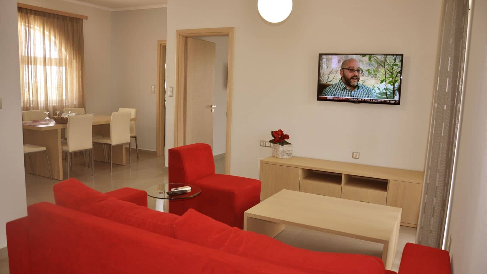 rooms-2-bedroom-sidemountain-view