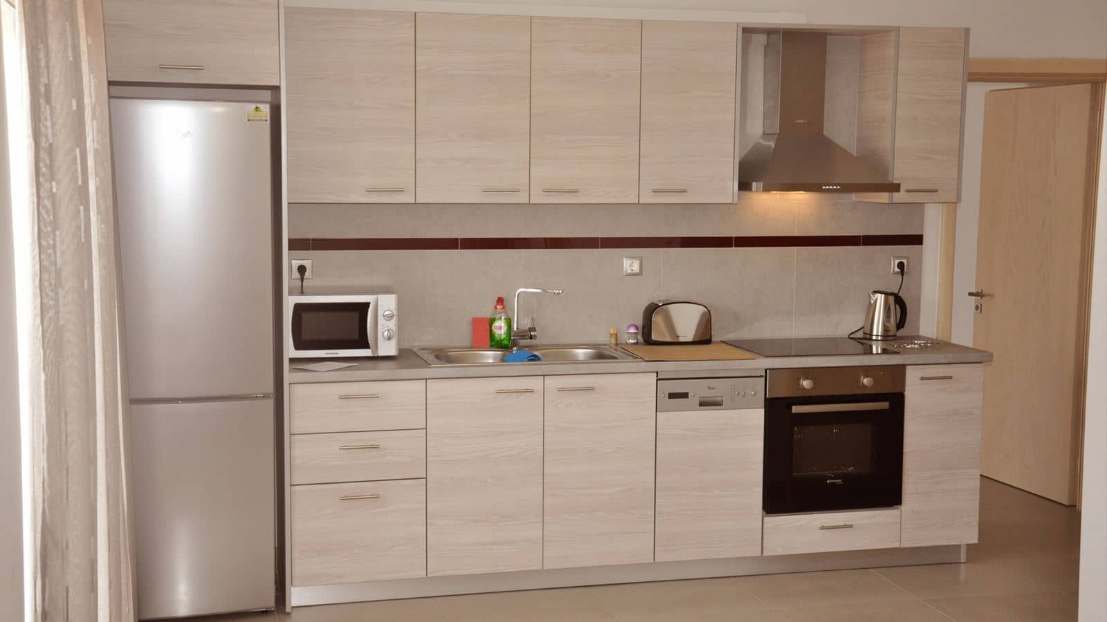 rooms-2-bedroom-sidemountain-view