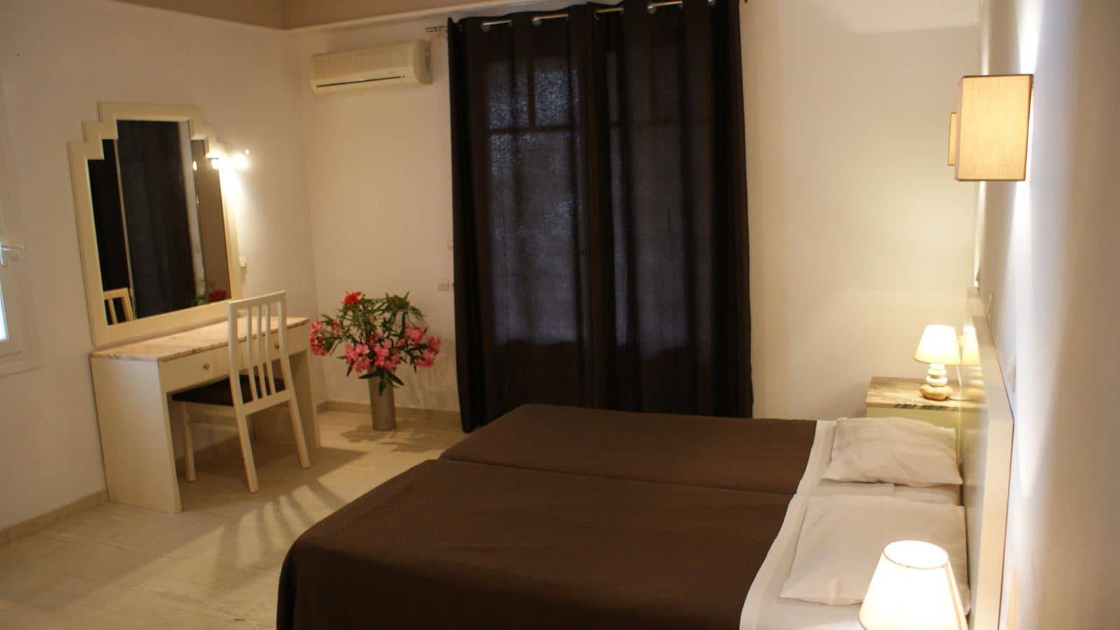 rooms-double-room
