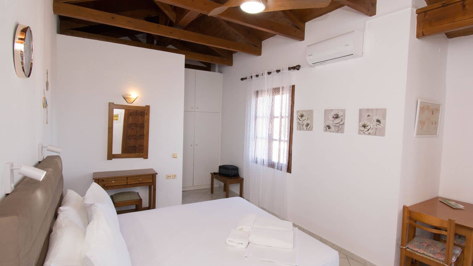 rooms-studio-sea-view-2-pax