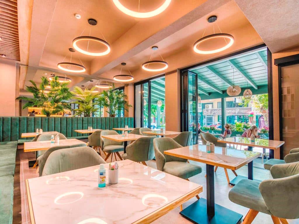 restaurants-restaurants