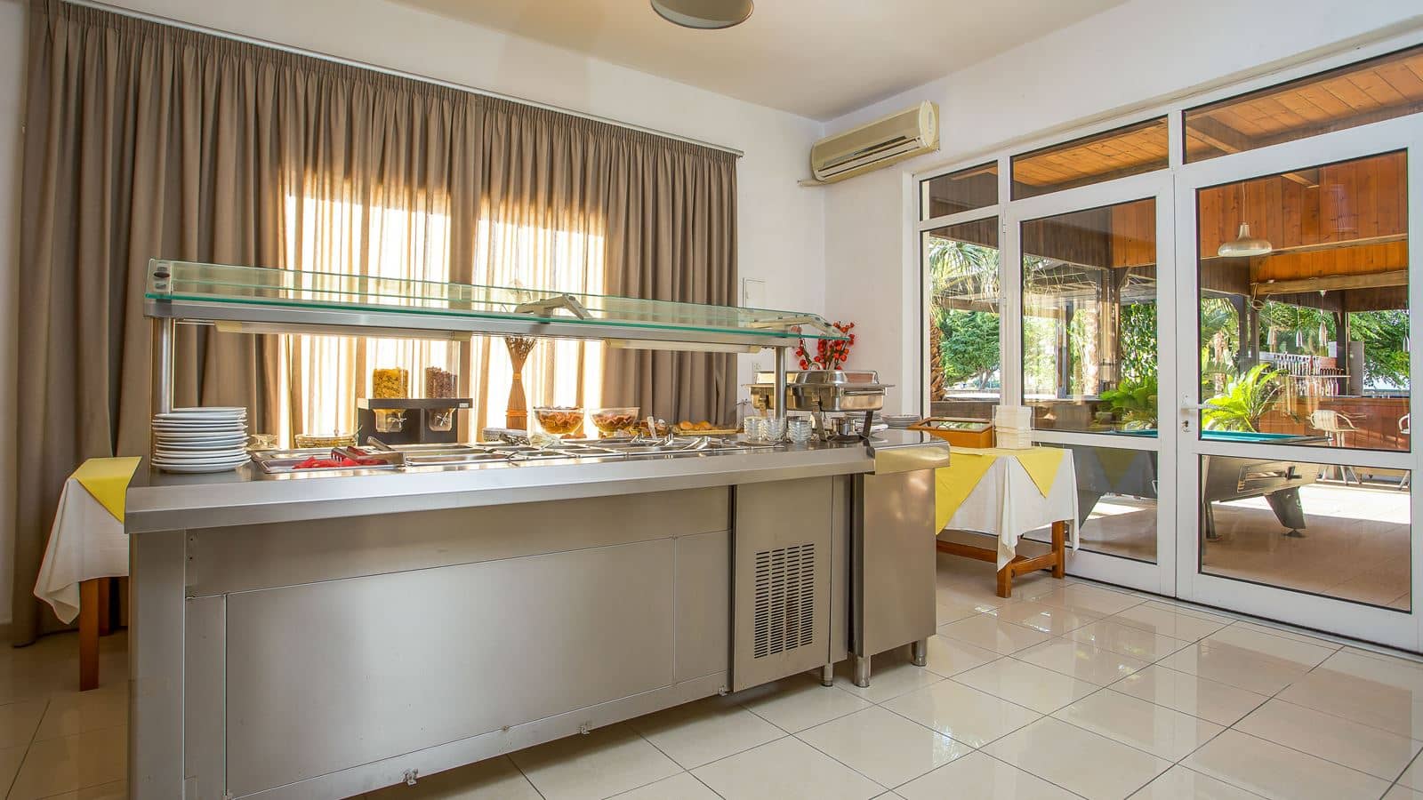 restaurants-breakfast-area