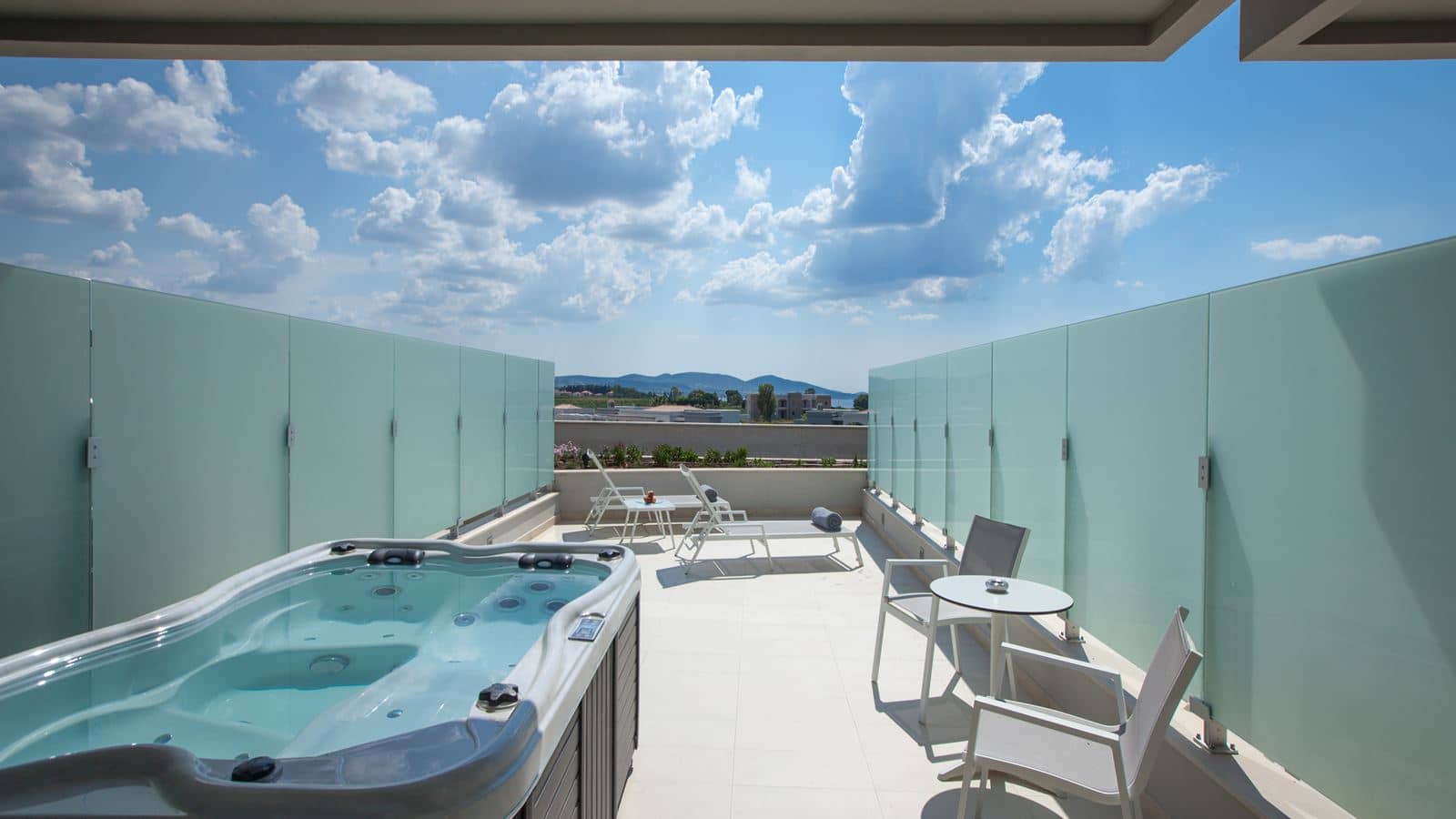 rooms-twin-limited-sea-view-jacuzzi
