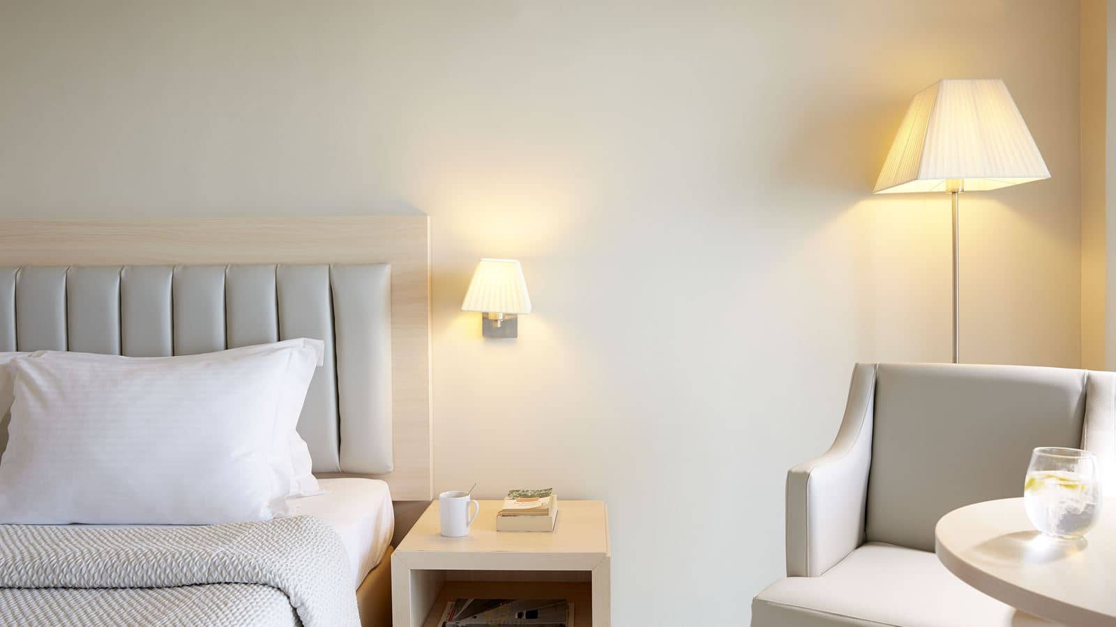 rooms-single-room-sea-view
