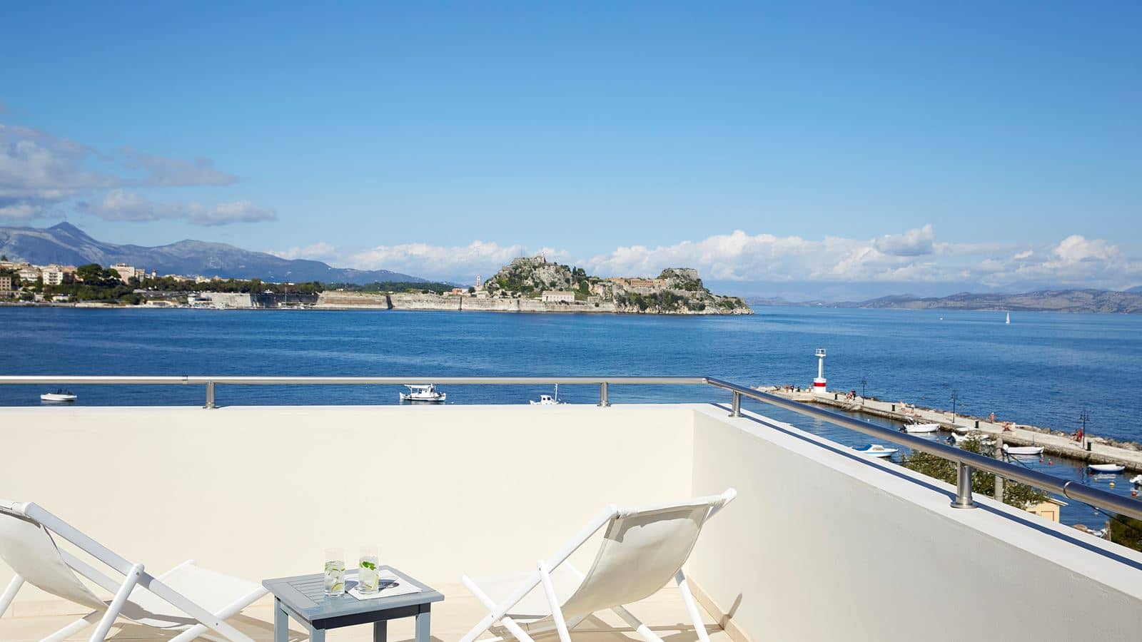 rooms-suite-presidential-sea-view